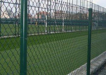 PVC Kaplı Kafes Tel Örgü Nedir? Neden Tercih Edilmeli?